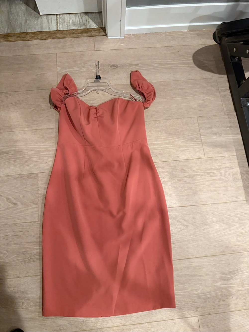 Express Coral Puff-Sleeve Midi Dress